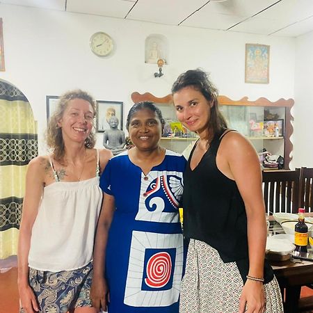 Chithra Homestay Tangalle Zewnętrze zdjęcie