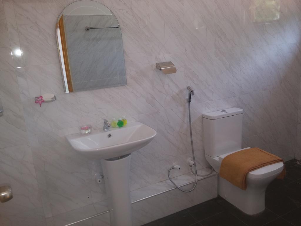 Chithra Homestay Tangalle Zewnętrze zdjęcie
