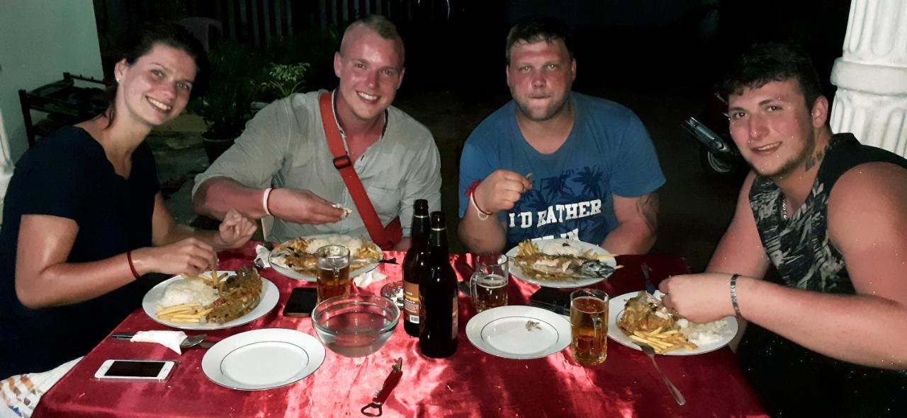 Chithra Homestay Tangalle Zewnętrze zdjęcie