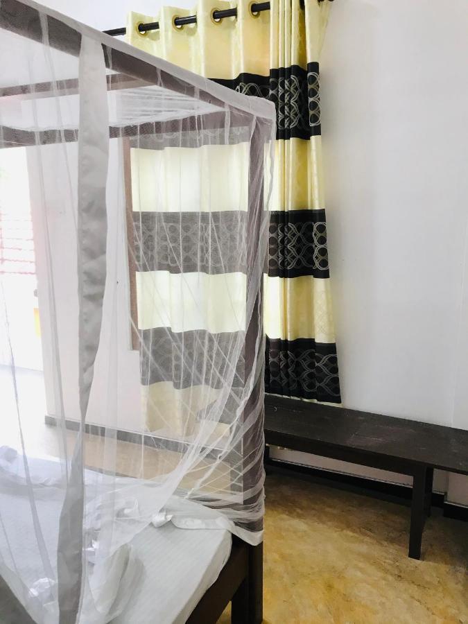 Chithra Homestay Tangalle Zewnętrze zdjęcie
