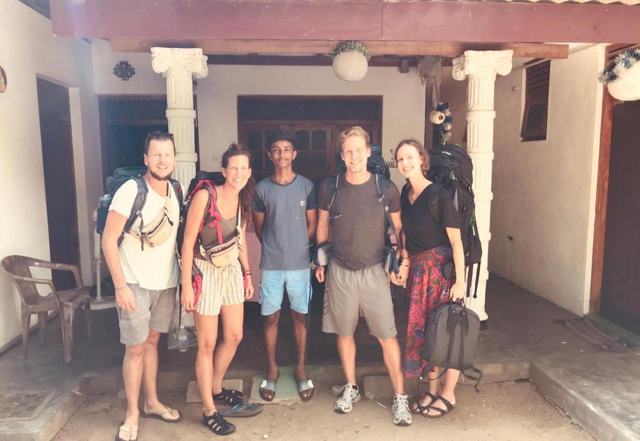 Chithra Homestay Tangalle Zewnętrze zdjęcie